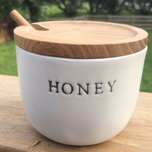 Hearth & Hand Magnolia Honey Pot With Acacia Wood Dipper & Lid